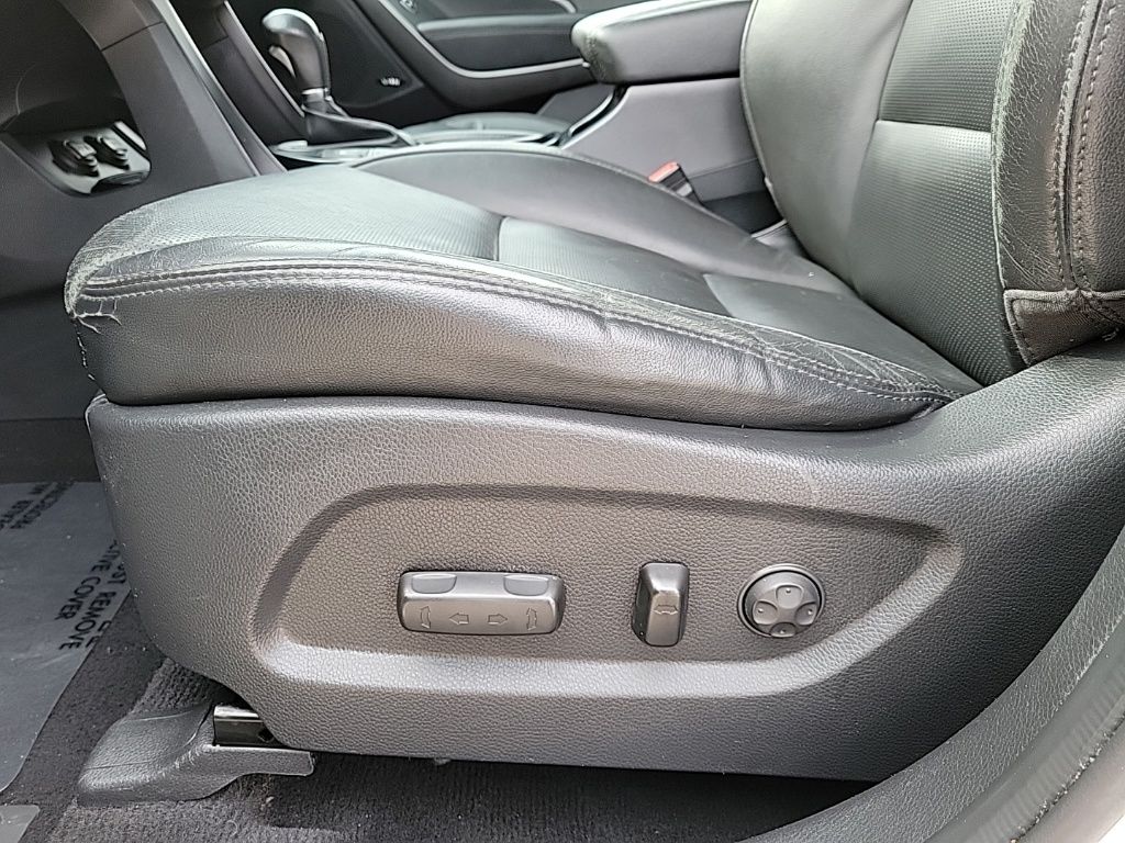 Thumbnail: 2018 Hyundai Santa Fe - 12