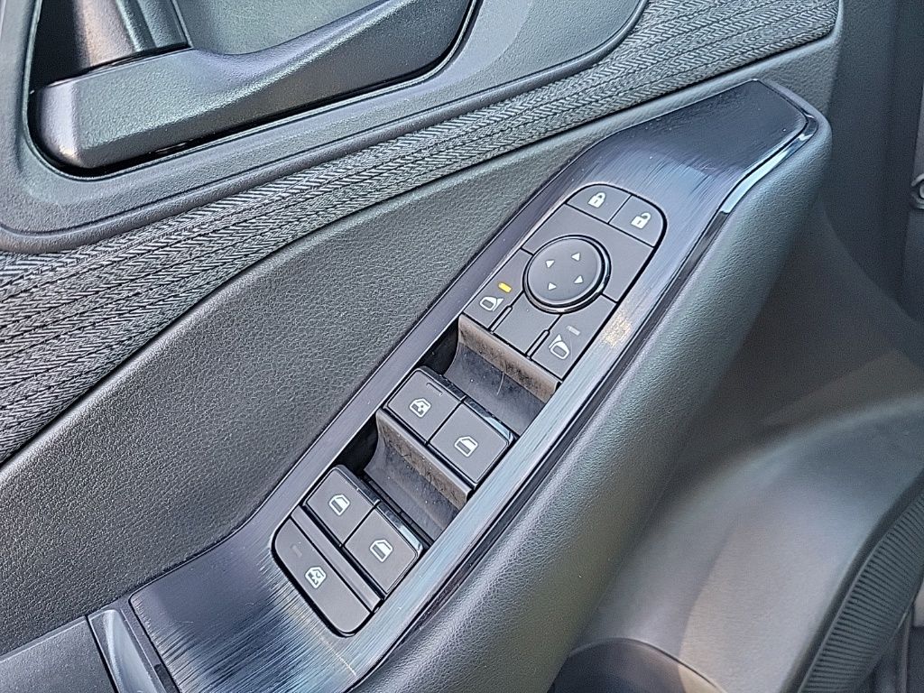 Thumbnail: 2023 Nissan Rogue - 30