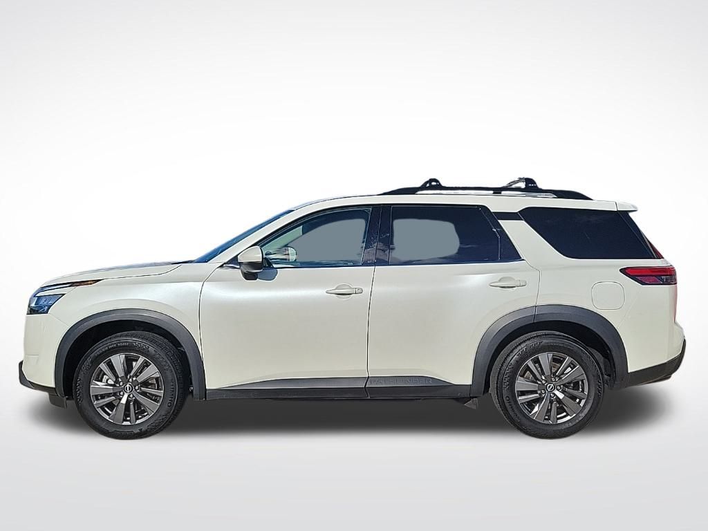 Thumbnail: 2022 Nissan Pathfinder - 2