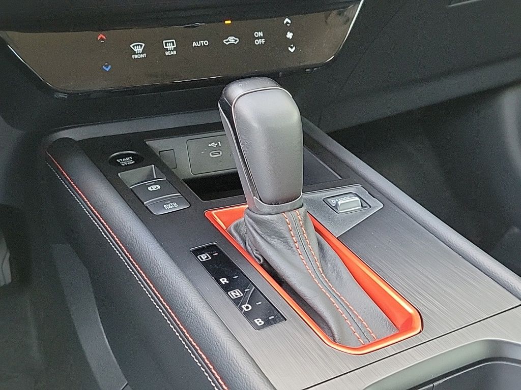 Thumbnail: 2025 Nissan Kicks - 24