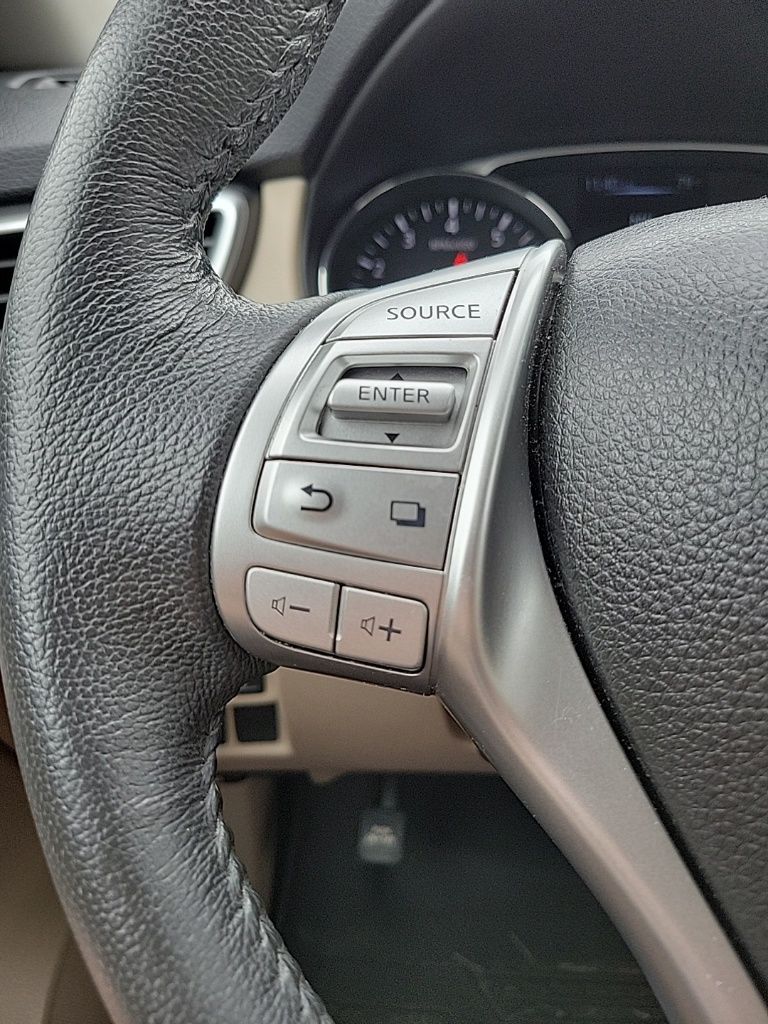 Thumbnail: 2016 Nissan Rogue - 28