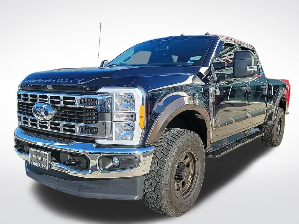 Thumbnail: 2023 Ford F-250 - 1