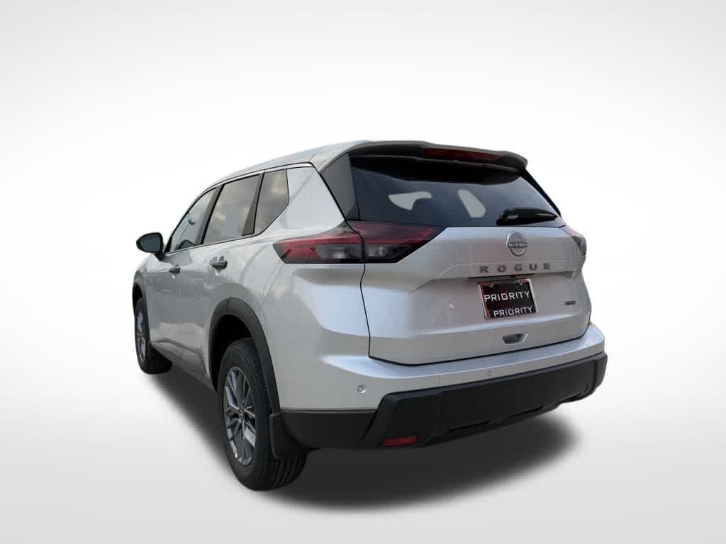 Thumbnail: 2025 Nissan Rogue - 3