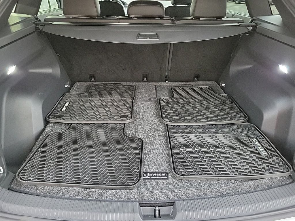 Thumbnail: 2024 Volkswagen Atlas - 16