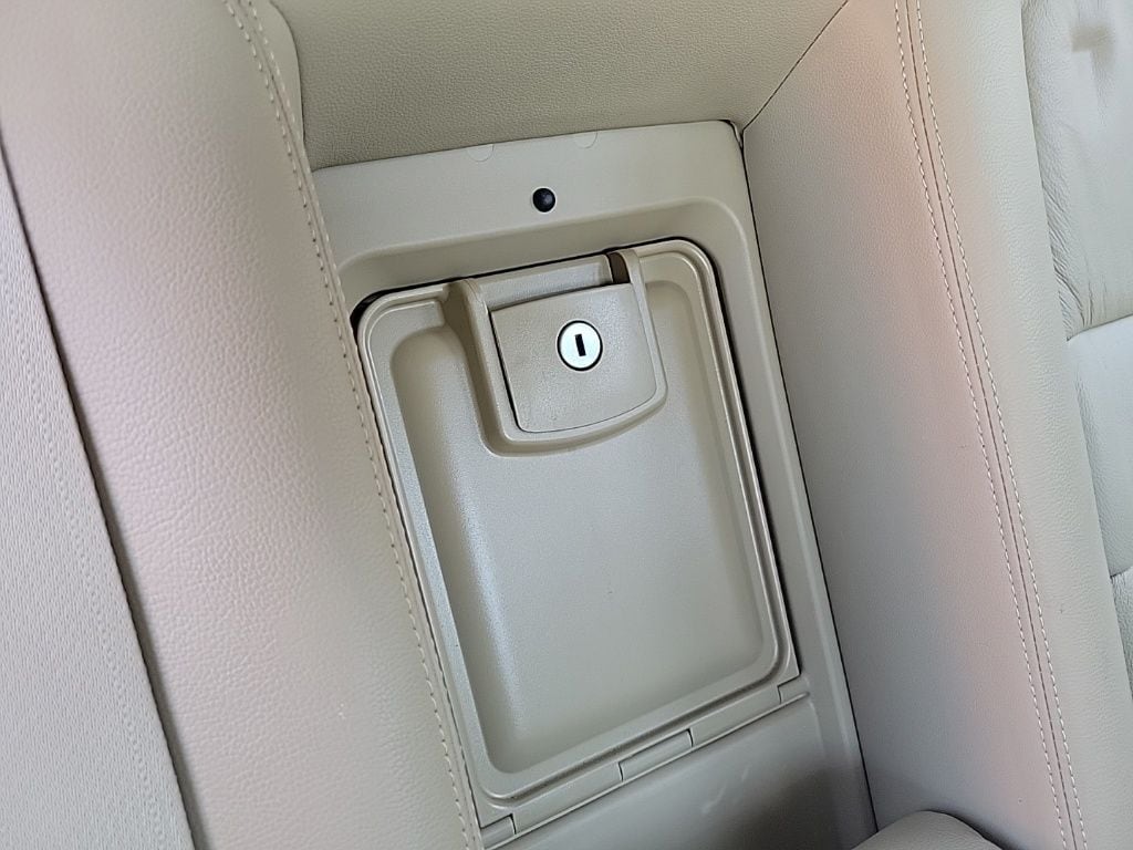 Thumbnail: 2012 Honda Accord - 15