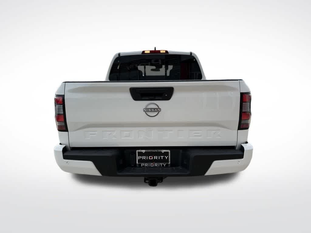 Thumbnail: 2025 Nissan Frontier - 4