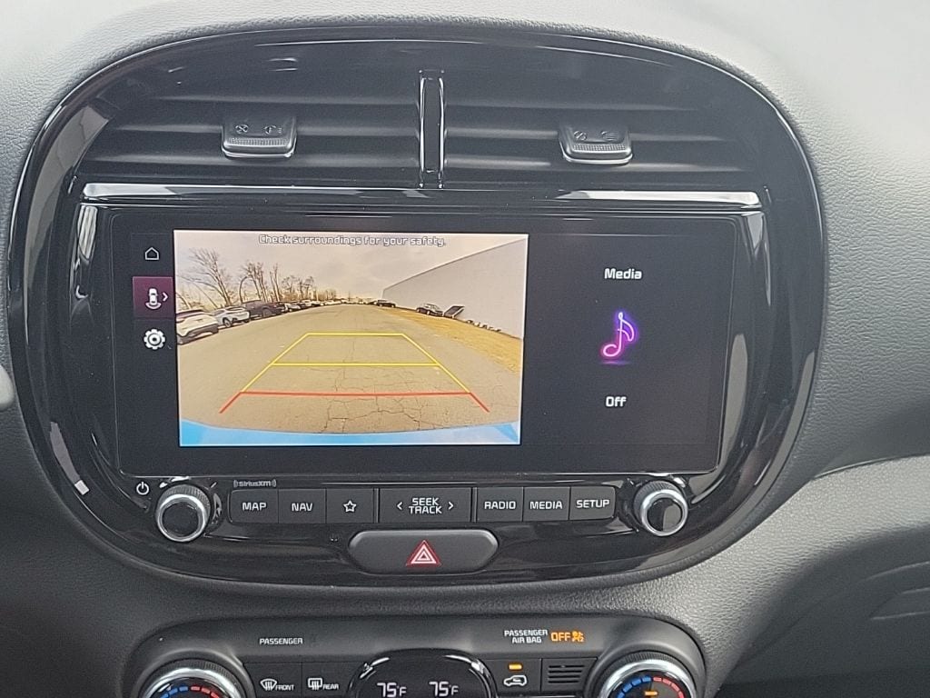 Thumbnail: 2023 Kia Soul - 24