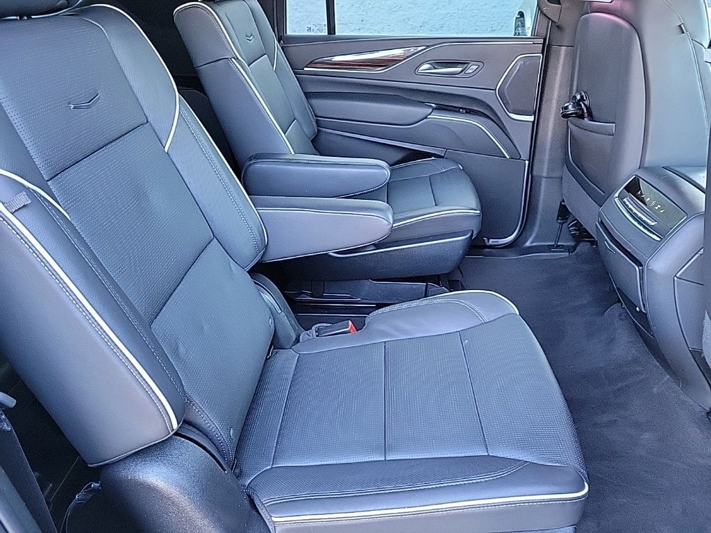 Thumbnail: 2023 Cadillac Escalade - 19