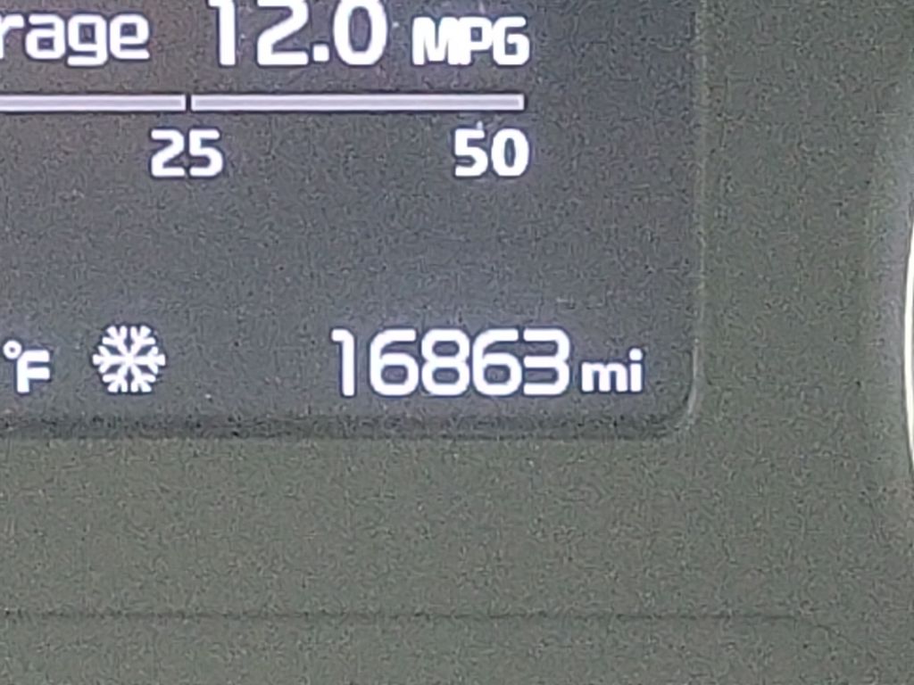 Thumbnail: 2023 Kia Seltos - 23