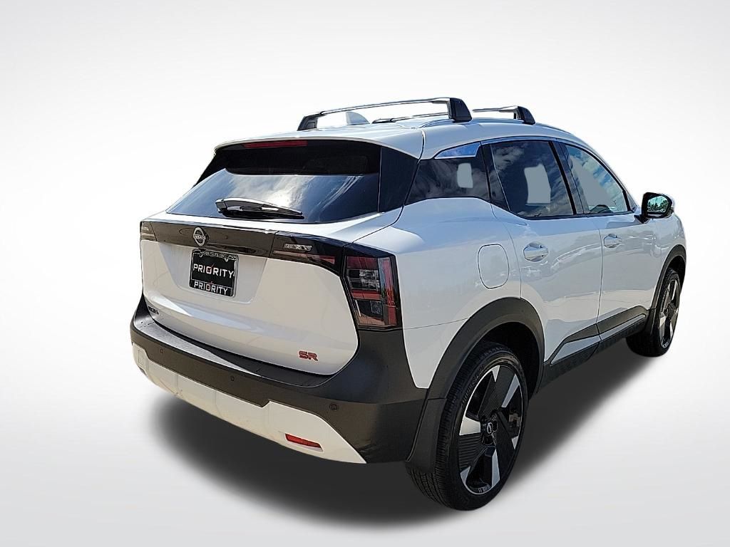 Thumbnail: 2025 Nissan Kicks - 4