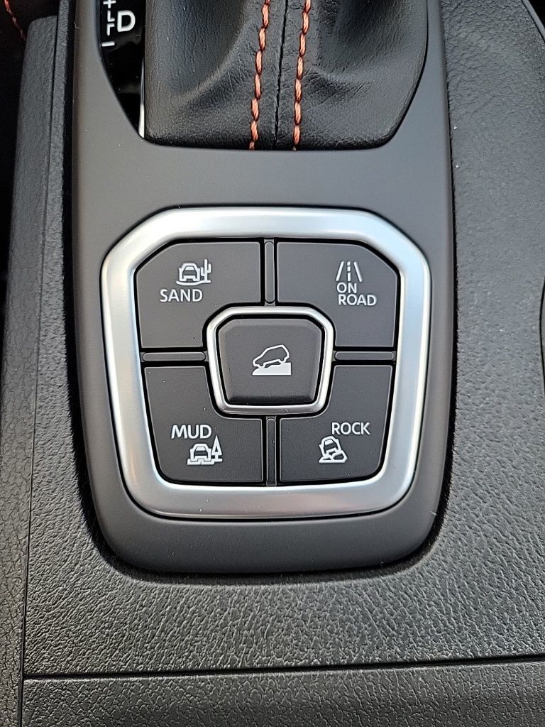 Thumbnail: 2026 Nissan Frontier - 26