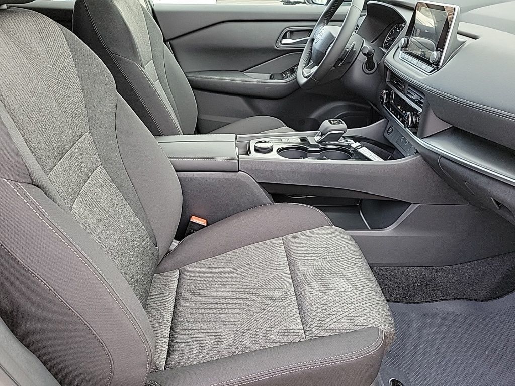 Thumbnail: 2026 Nissan Rogue - 16