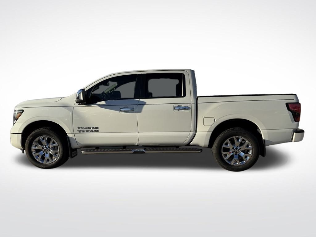 Thumbnail: 2021 Nissan Titan - 2