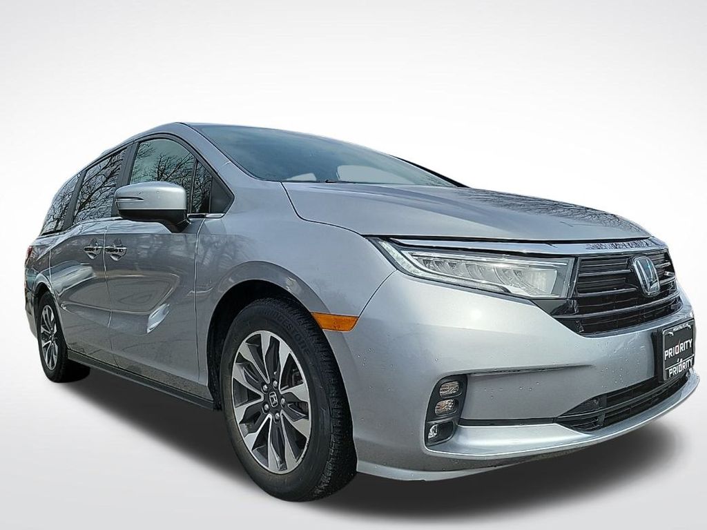 Thumbnail: 2023 Honda Odyssey - 7