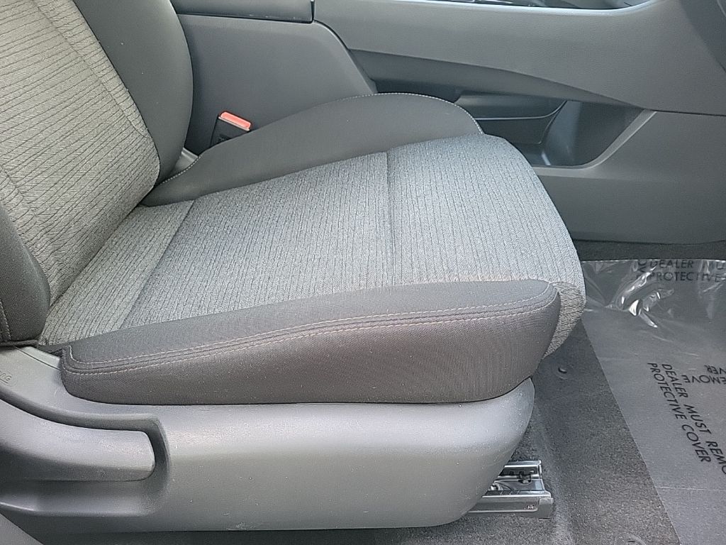 Thumbnail: 2022 Nissan Rogue - 14