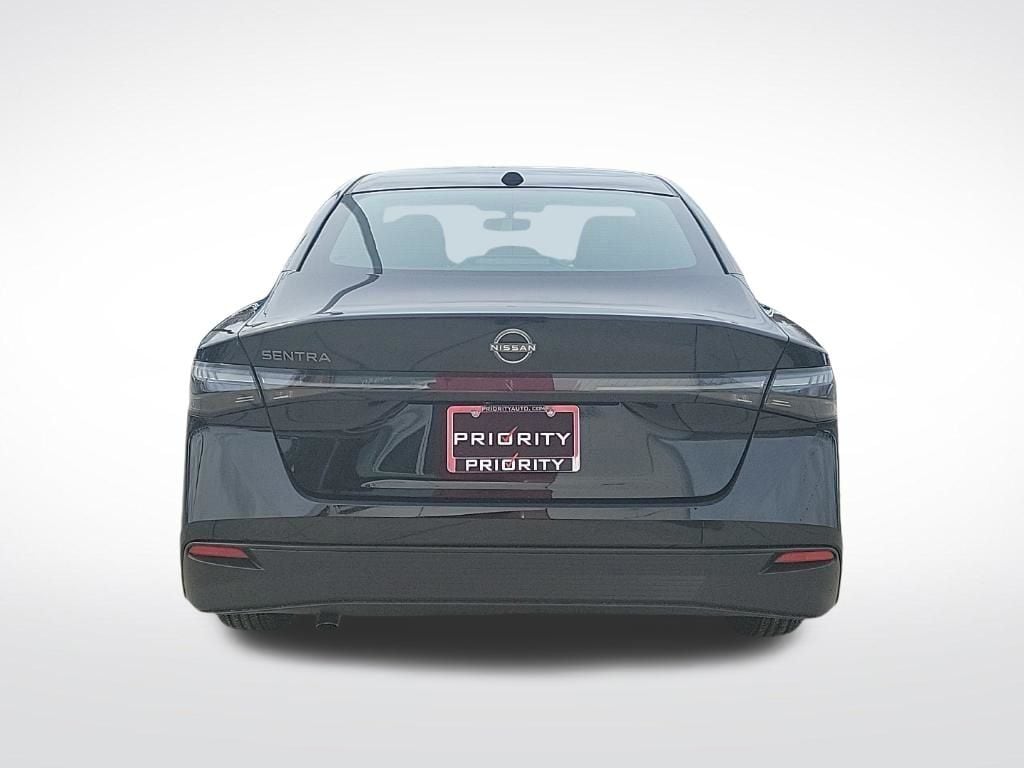 Thumbnail: 2026 Nissan Sentra - 4