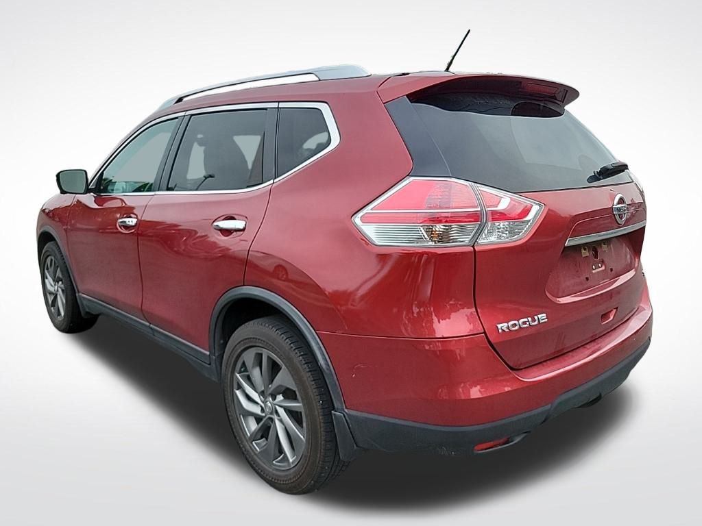 Thumbnail: 2016 Nissan Rogue - 3