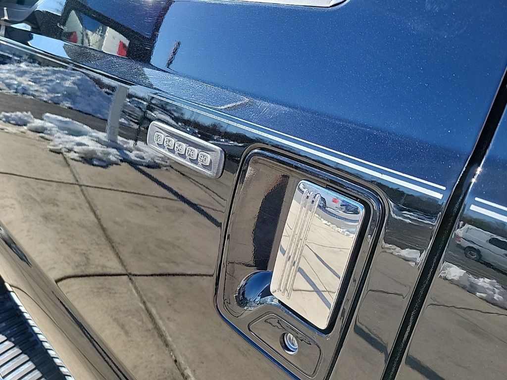 Thumbnail: 2016 Ford F-350 - 8