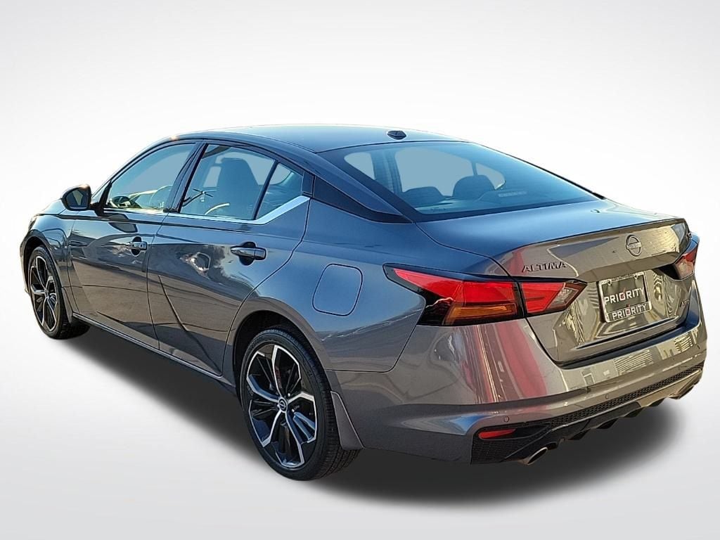 Thumbnail: 2024 Nissan Altima - 3