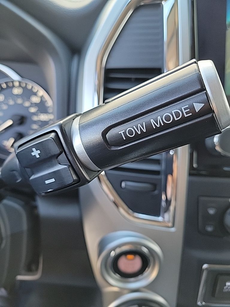 Thumbnail: 2021 Nissan Titan - 35