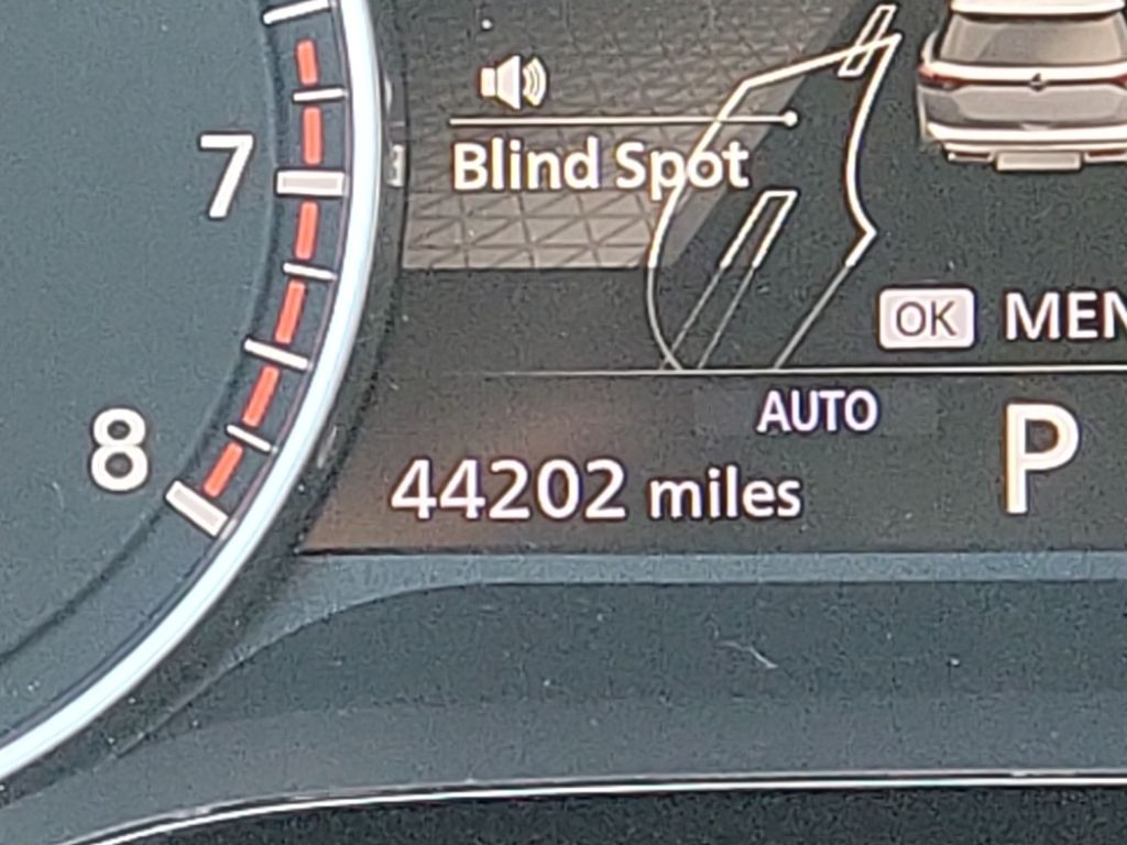 Thumbnail: 2022 Nissan Pathfinder - 30