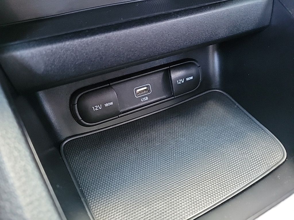 Thumbnail: 2023 Kia Forte - 26