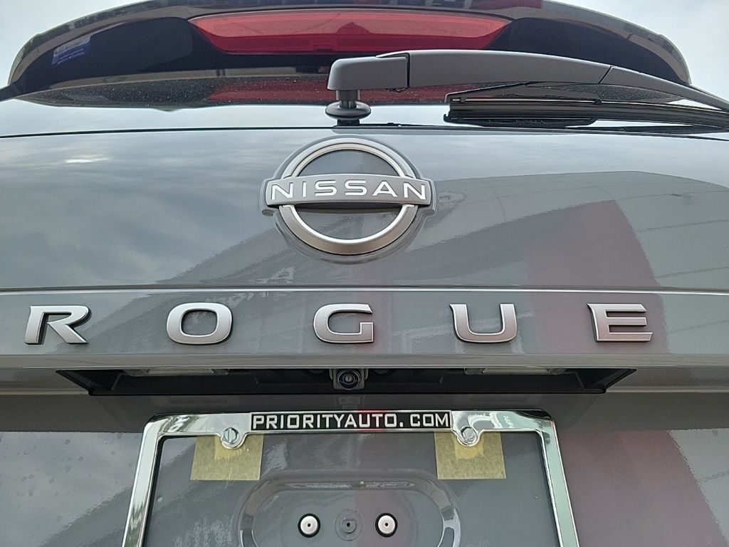 Thumbnail: 2025 Nissan Rogue - 14