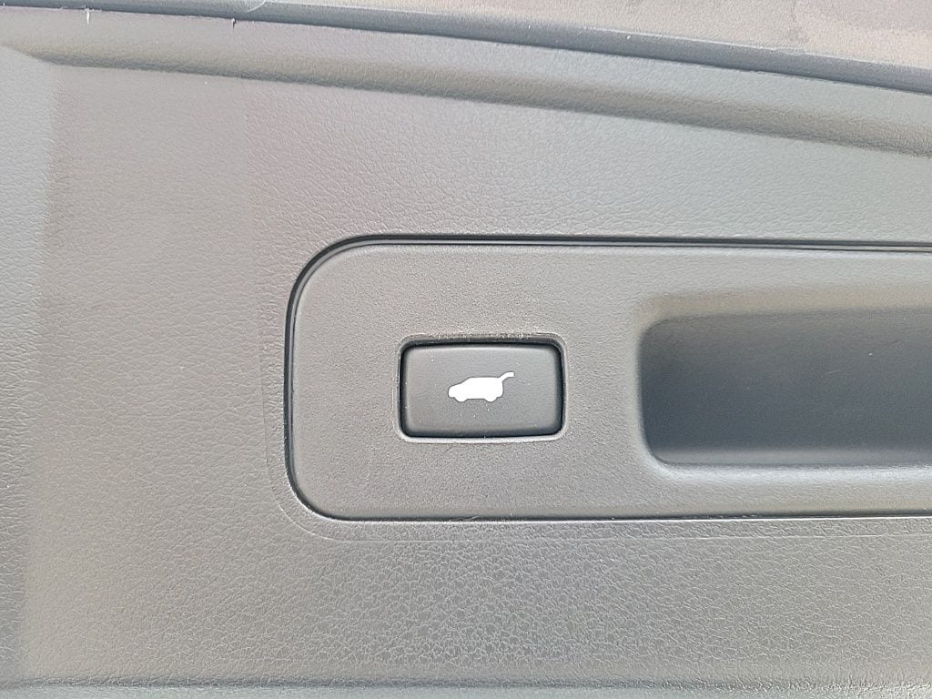 Thumbnail: 2019 Acura MDX - 22