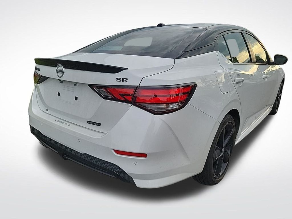 2023 Nissan Sentra SR 5