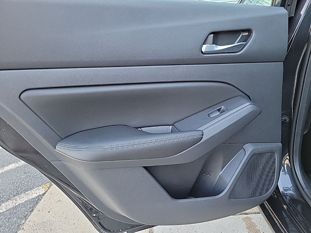 Thumbnail: 2022 Nissan Altima - 23