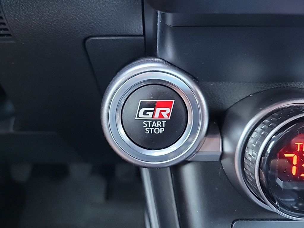 Thumbnail: 2023 Toyota GR86 - 24