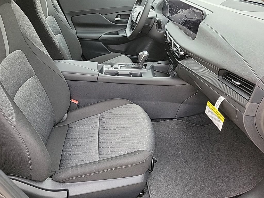 Thumbnail: 2026 Nissan Sentra - 17