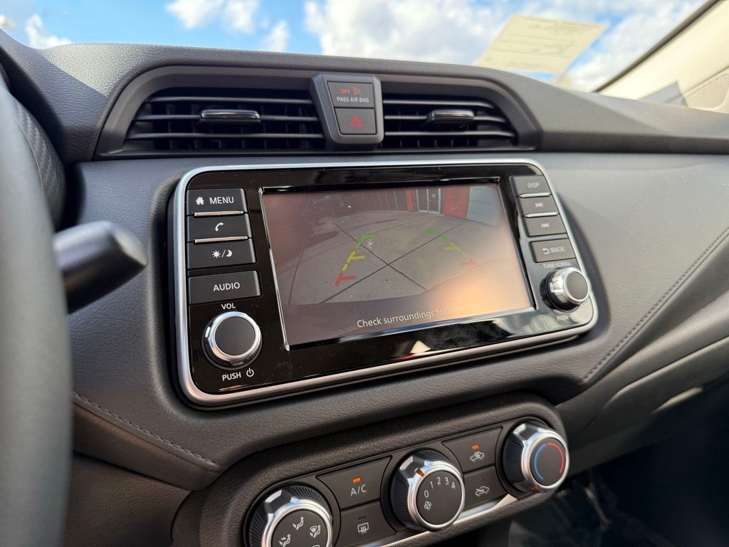 2025 Nissan Versa S 19