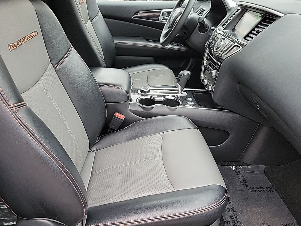 Thumbnail: 2020 Nissan Pathfinder - 23