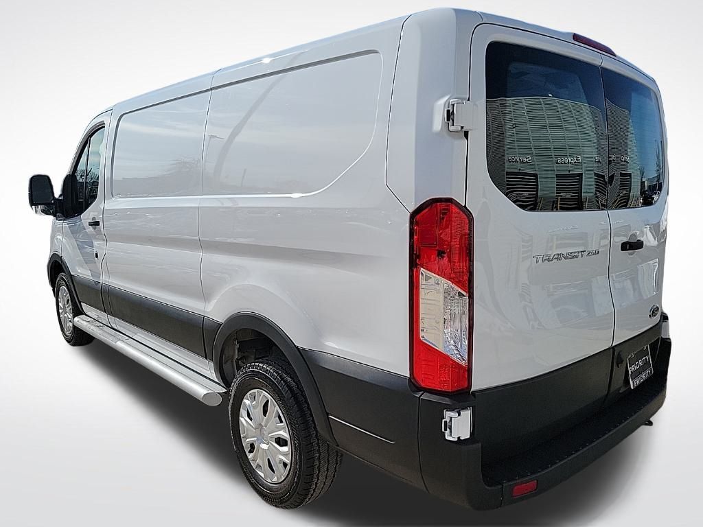 Thumbnail: 2024 Ford Transit Series - 3