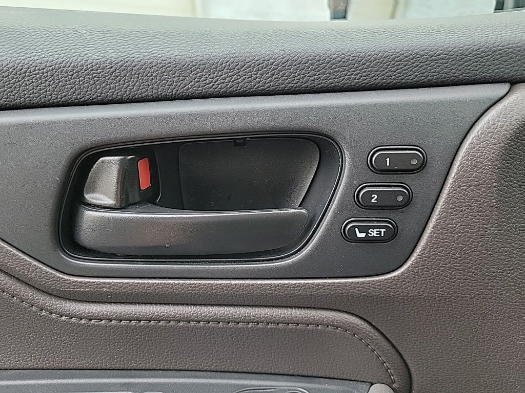 Thumbnail: 2023 Honda Odyssey - 35