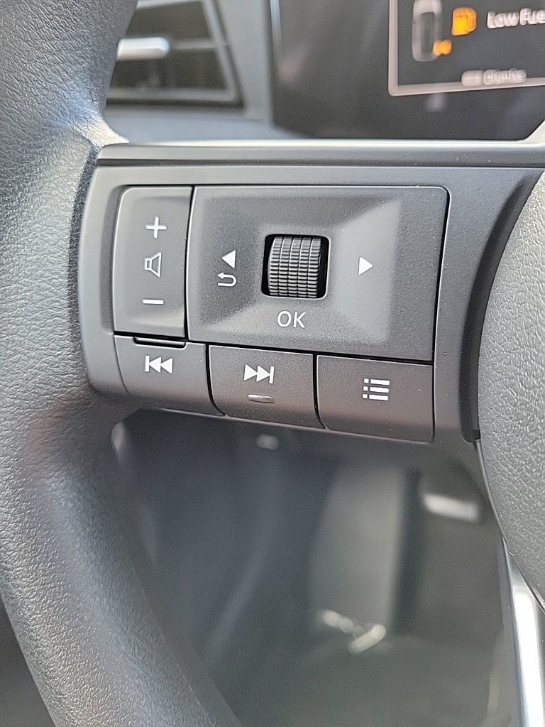 Thumbnail: 2026 Nissan Kicks - 25