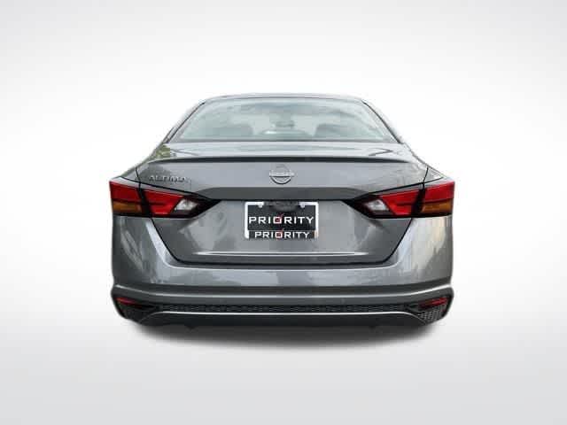 Thumbnail: 2025 Nissan Altima - 4