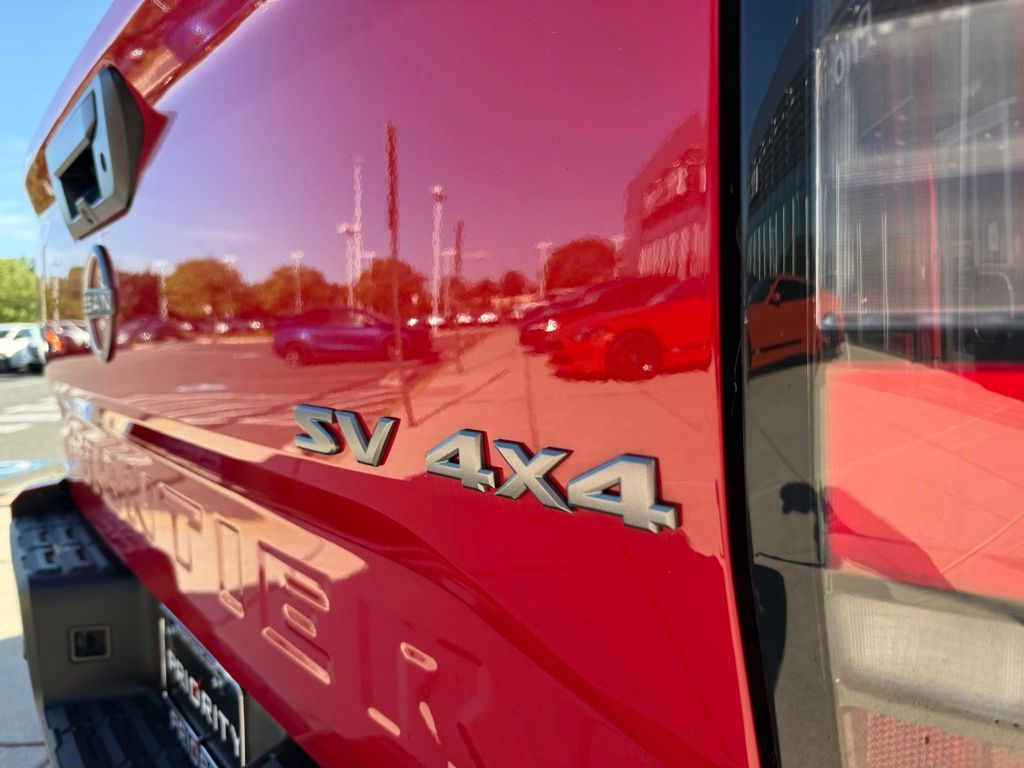 Thumbnail: 2022 Nissan Frontier - 6