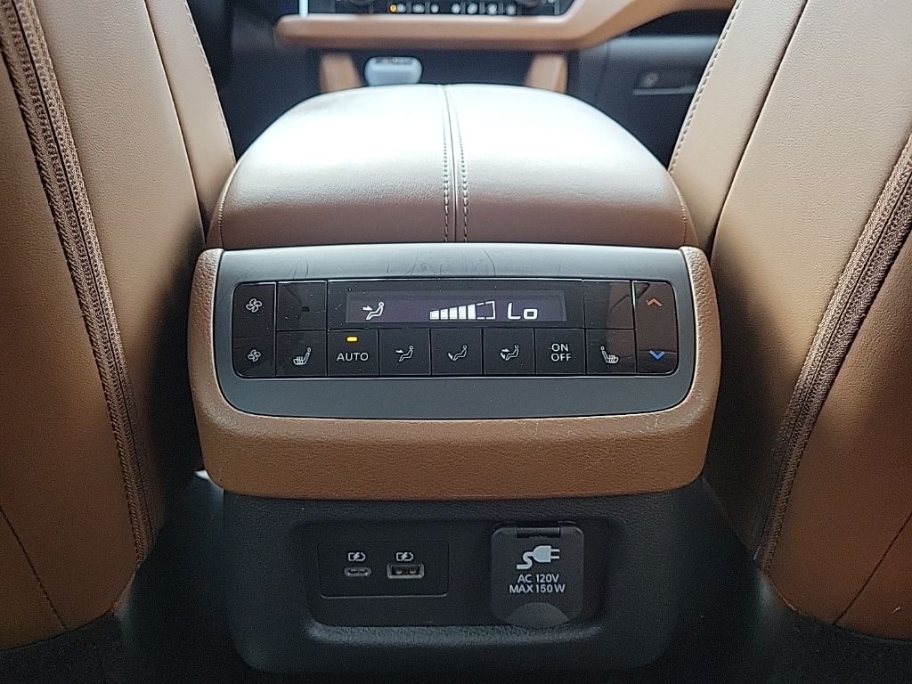 Thumbnail: 2023 Nissan Pathfinder - 28