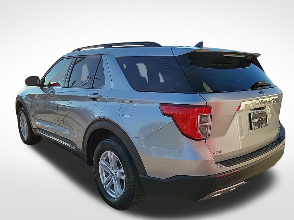 Thumbnail: 2021 Ford Explorer - 3
