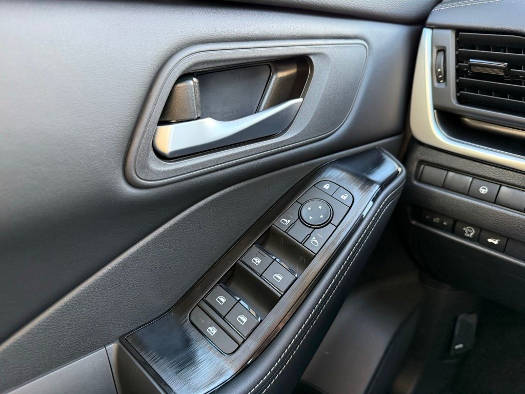 Thumbnail: 2026 Nissan Rogue - 13