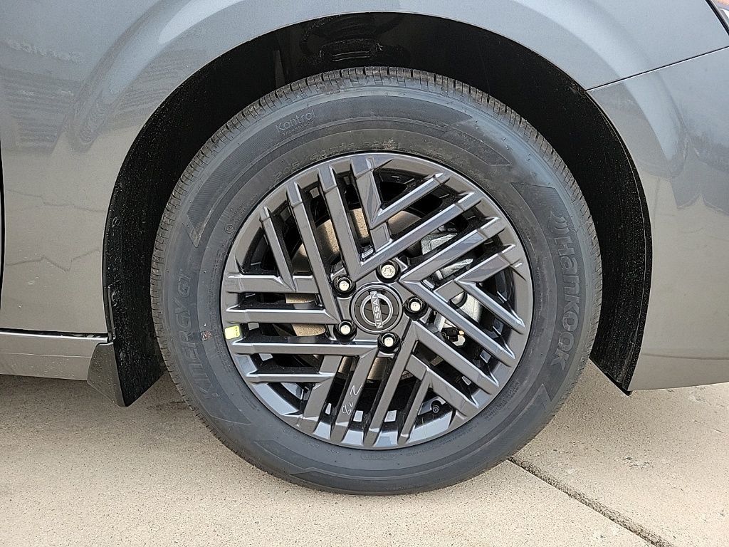 Thumbnail: 2026 Nissan Sentra - 9