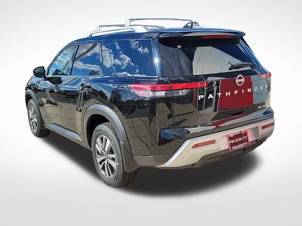 Thumbnail: 2025 Nissan Pathfinder - 3
