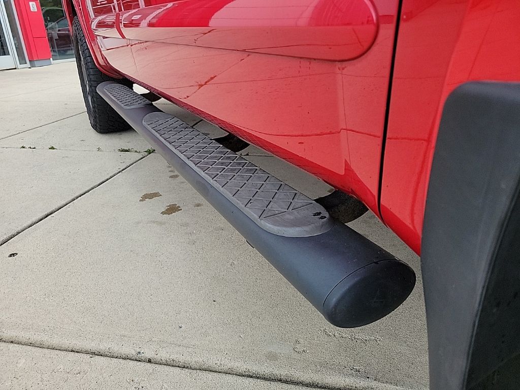 Thumbnail: 2012 Nissan Titan - 13