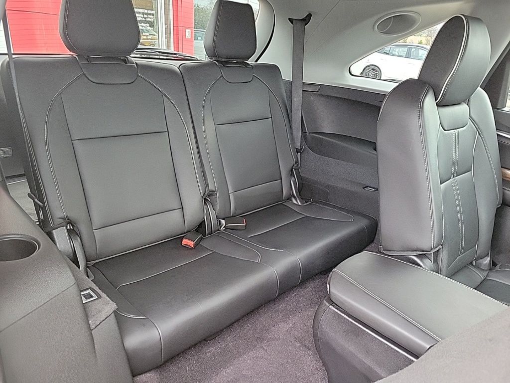 Thumbnail: 2019 Acura MDX - 16