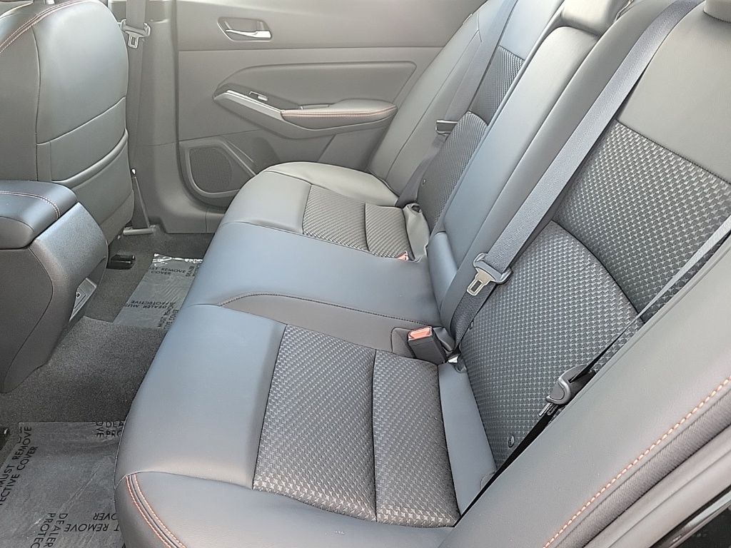 Thumbnail: 2023 Nissan Altima - 10