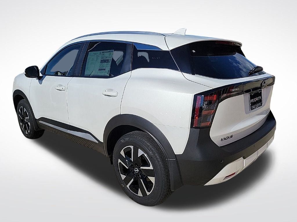 Thumbnail: 2025 Nissan Kicks - 3