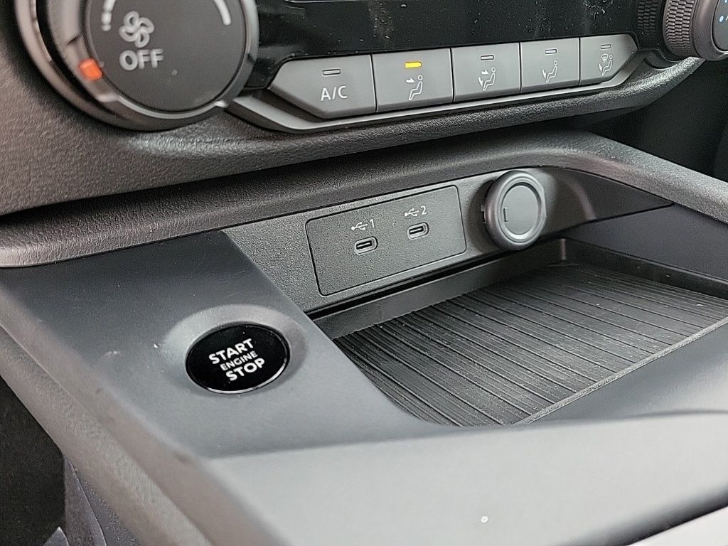 Thumbnail: 2026 Nissan Sentra - 27