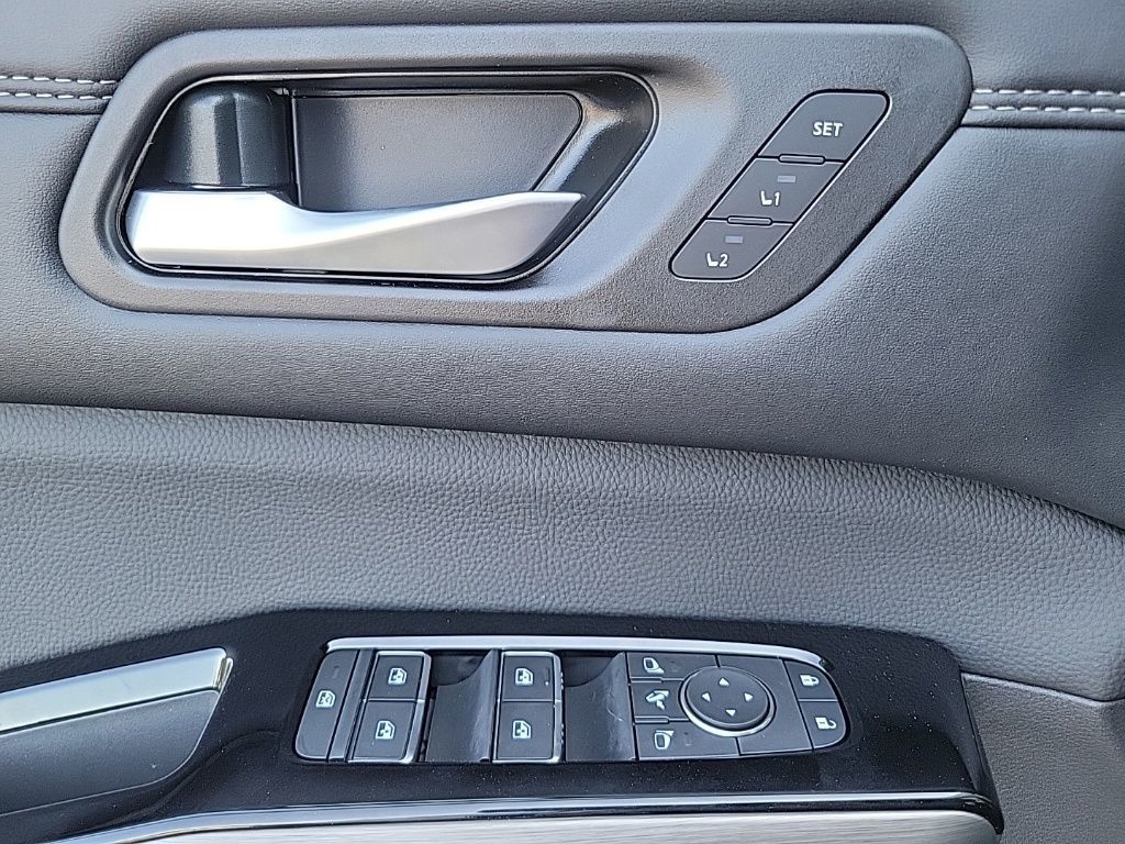 Thumbnail: 2025 Nissan Pathfinder - 26